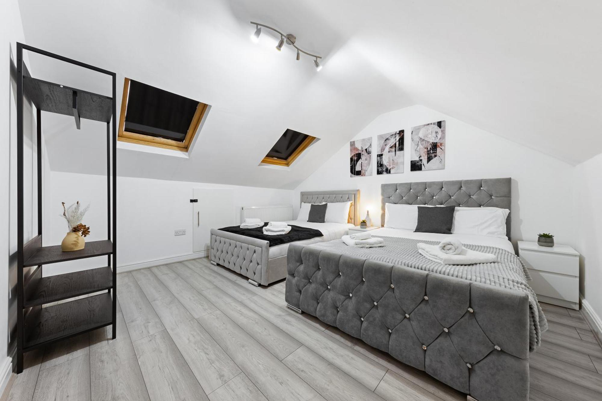 Green Hype - 10 Mins To Stadium - Sleeps 8 London Luaran gambar