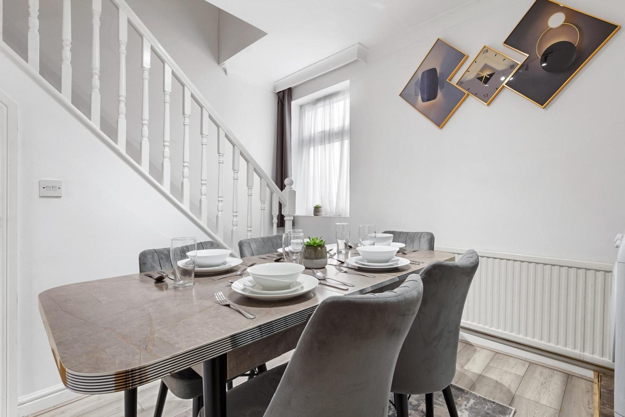 Green Hype - 10 Mins To Stadium - Sleeps 8 London Luaran gambar