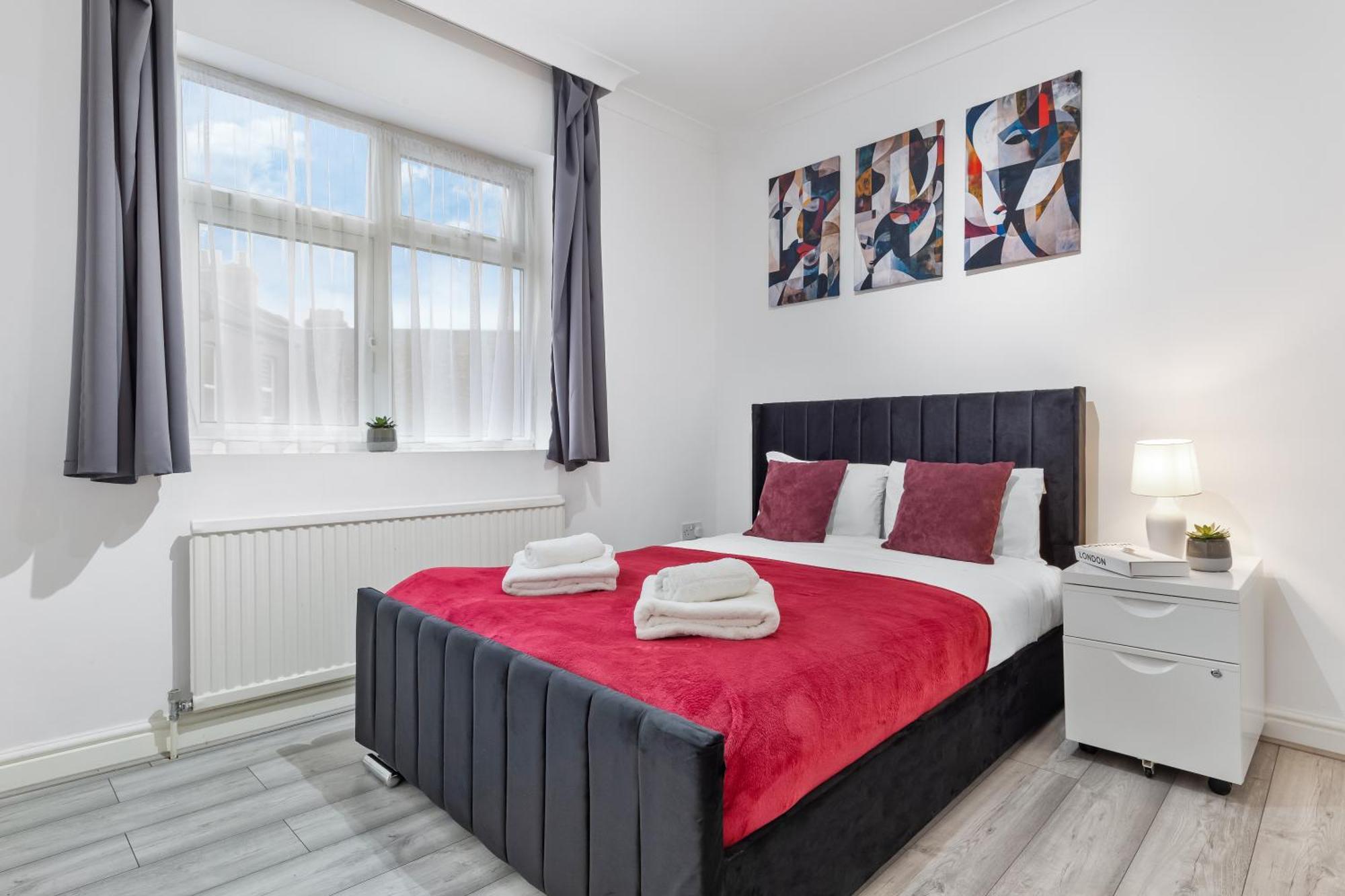 Green Hype - 10 Mins To Stadium - Sleeps 8 London Luaran gambar