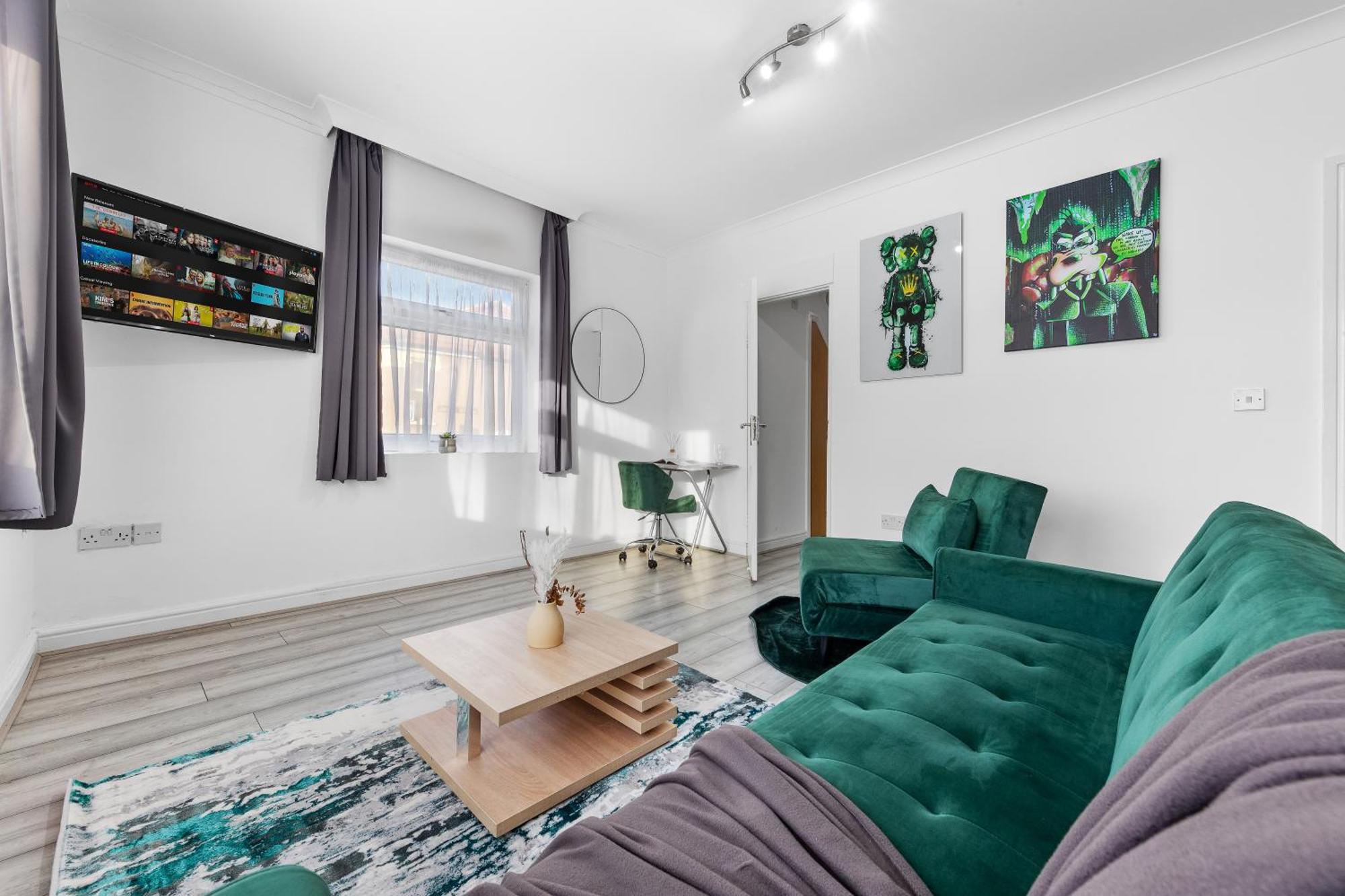Green Hype - 10 Mins To Stadium - Sleeps 8 London Luaran gambar