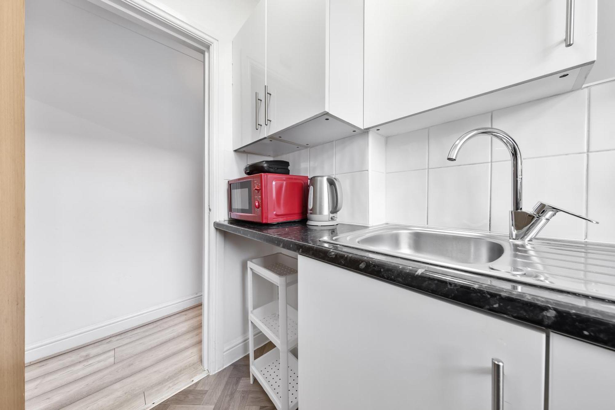 Green Hype - 10 Mins To Stadium - Sleeps 8 London Luaran gambar