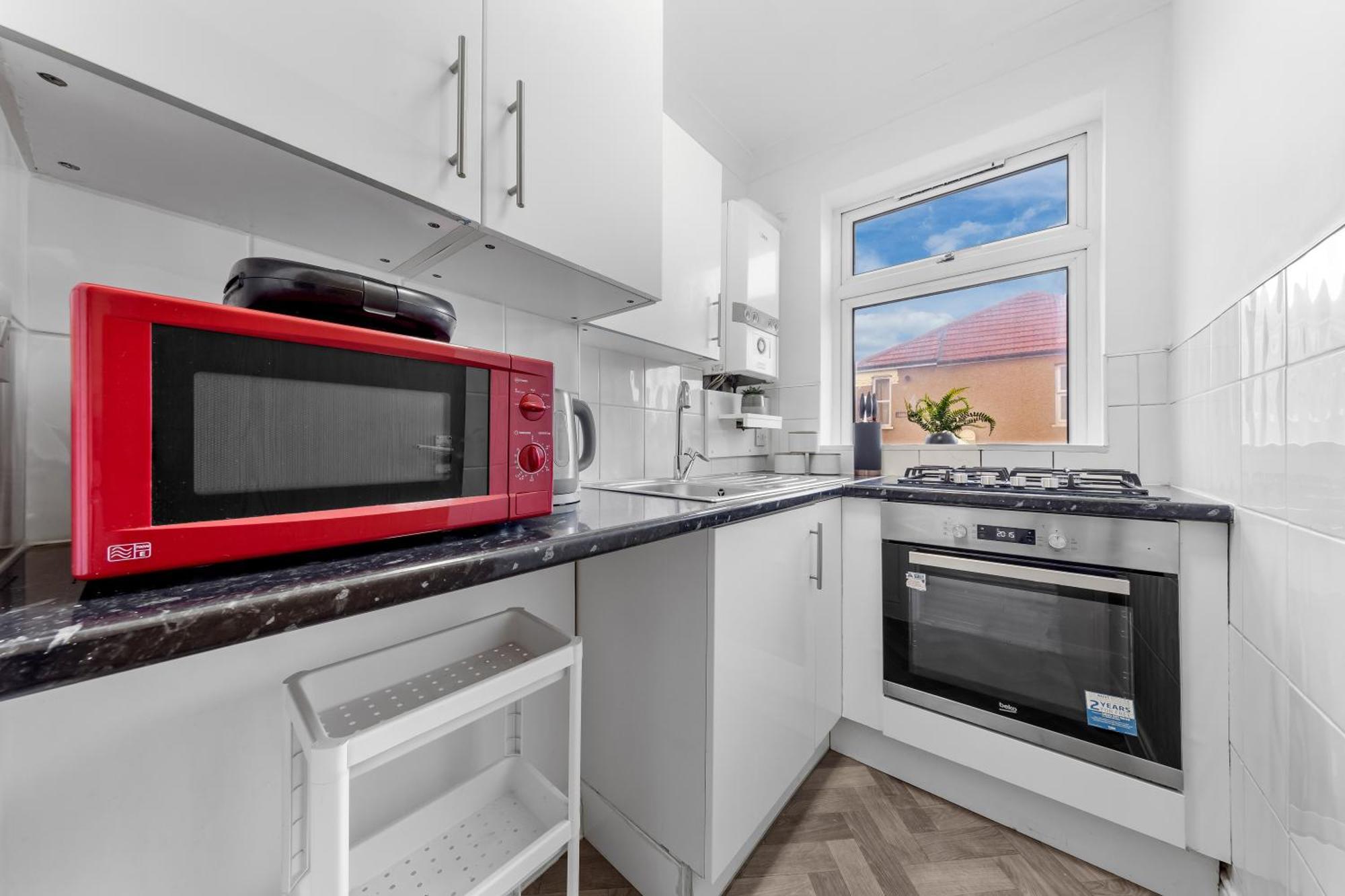 Green Hype - 10 Mins To Stadium - Sleeps 8 London Luaran gambar
