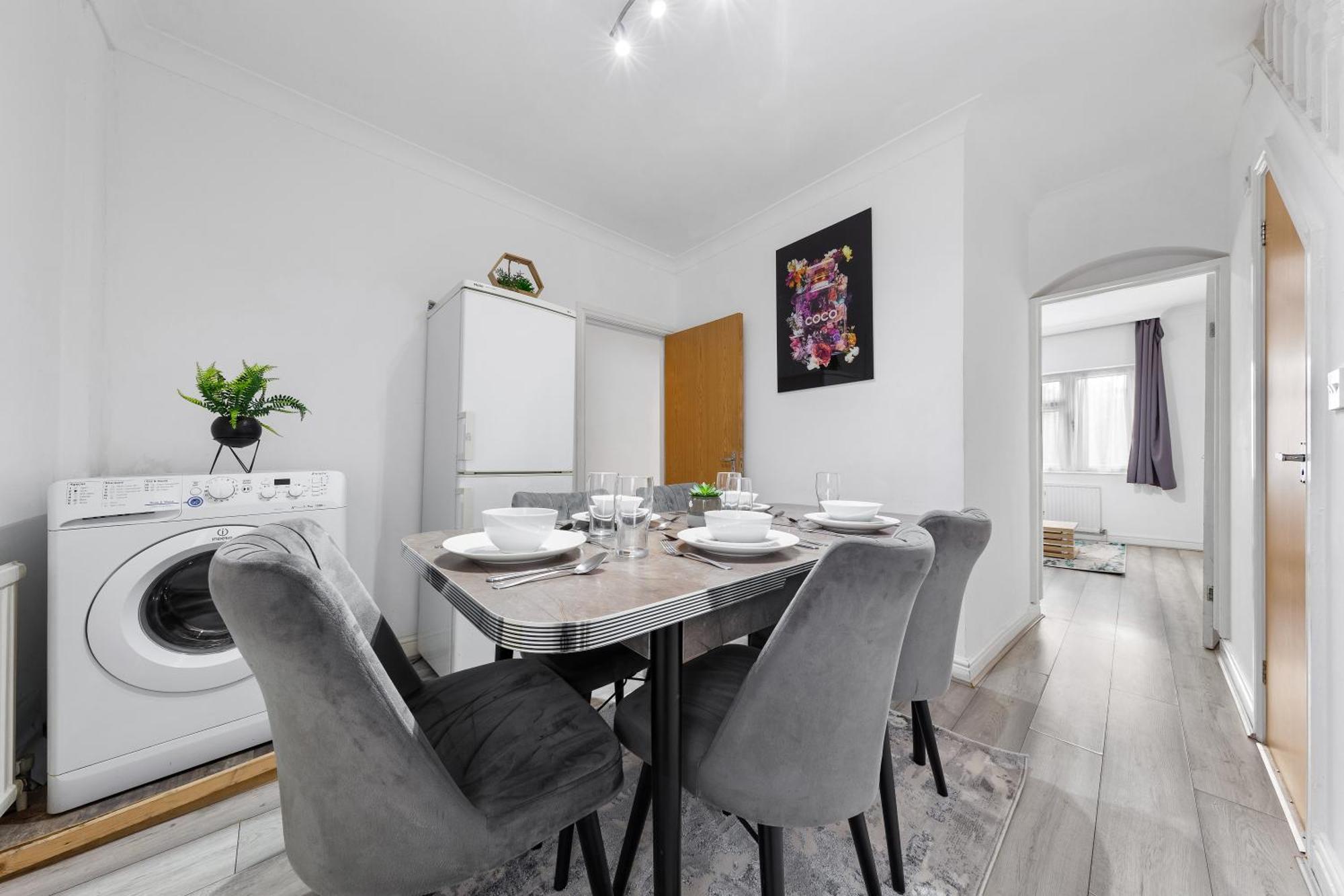 Green Hype - 10 Mins To Stadium - Sleeps 8 London Luaran gambar