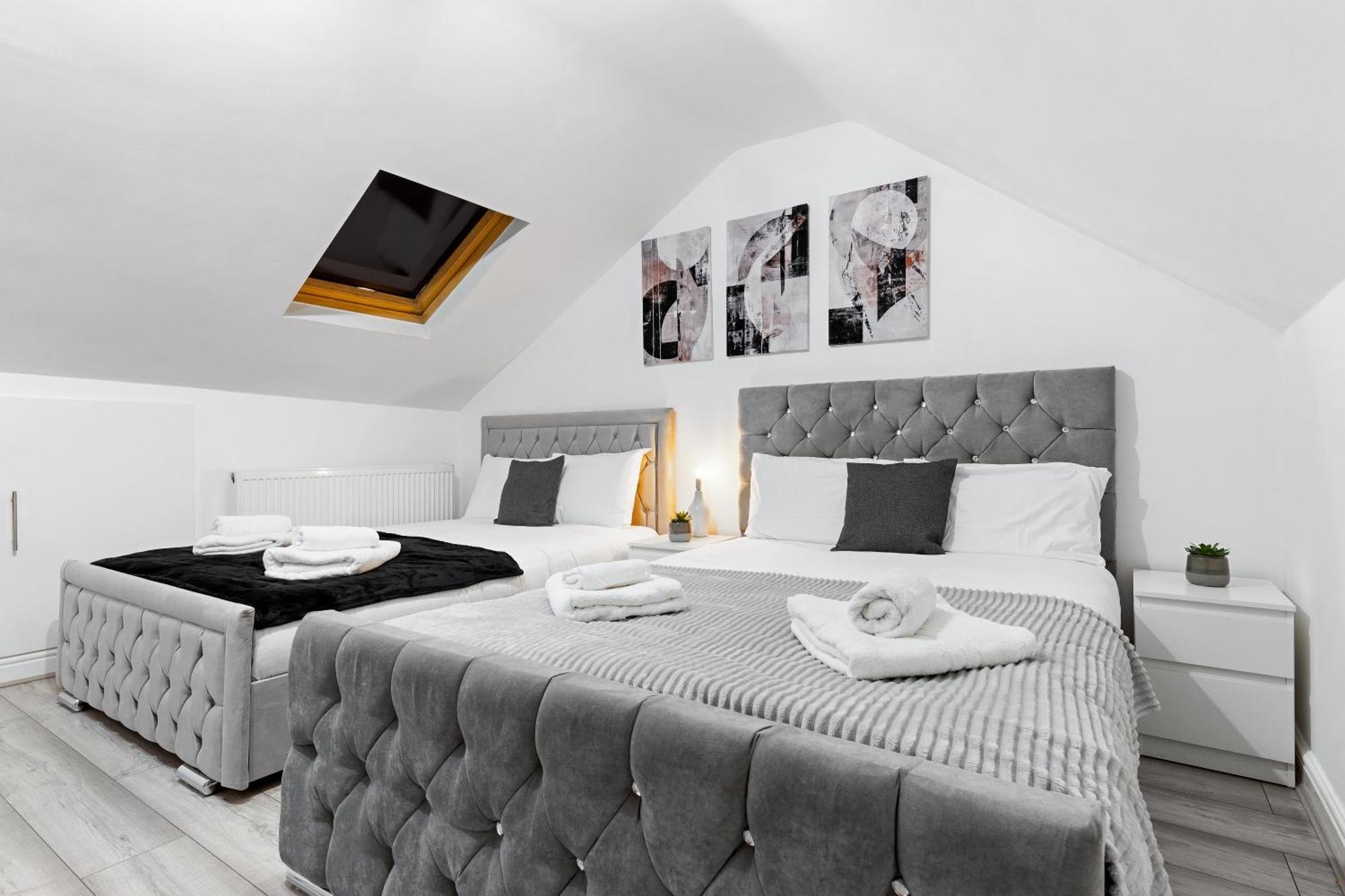Green Hype - 10 Mins To Stadium - Sleeps 8 London Luaran gambar